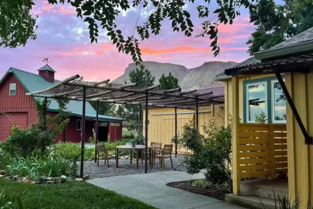 Beautiful AirBnb in Palisade, CO